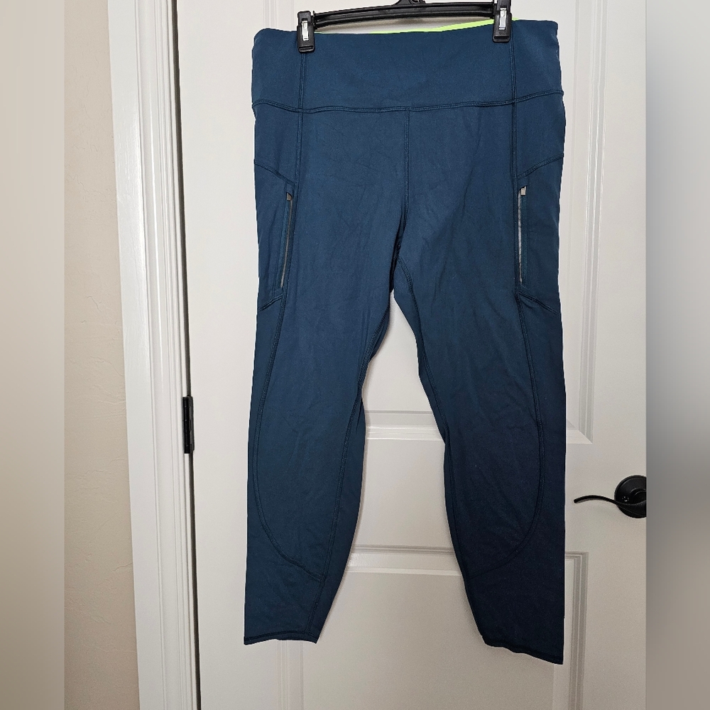 Athleta Rainer Tight Leggings Blue Size XL.No 16